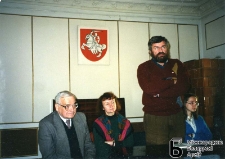 Wilno. Towarzystwo Kultury Białoruskiej na Litwie. prof. Anatol Hryckiewicz, Uładzimier Arłou, Galina Aksak. 27.11.1996