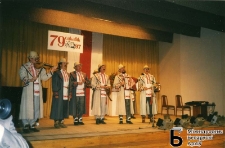 Вільня. дом настаўніка. Дзень незалежнасьці БНР. Выступае ансамль "Лявоны" з Беларусі. 23.03.1997