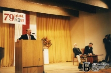 Вільня. дом настаўніка. Дзень Волі. Выступае пасол РБ Яўген Вайтовіч. 23.03.1997