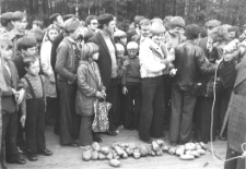 Święto Ziemniaka w Mońkach-Przytulance. 1976 rok. Konkurs na 10 najdorodniejszych ziemniaków.