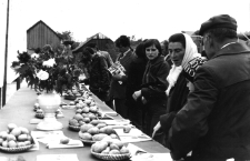 Święto Ziemniaka w Mońkach. 1978 rok. Wystawa płodów ziemi.