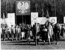 Święto Ziemniaka w Mońkach. 1979 rok. Gospodarze Święta Ziemniaka.