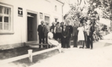 Przed Standesamt w Kuślinie