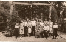 Otwarcie mostu na rzece Niedźwiedź, Maszkienice, 1958 r.