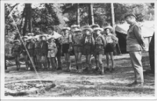 Druh Jerzy Wojciechowski na spotkaniu z harcerzami z Łaz