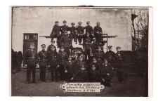 Rok 1933. Ochotnicza Straż Pożarna w Unisławiu, poświęcenie sikawki