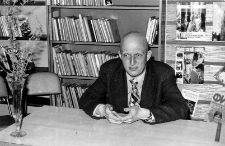 1975. Spotkanie autorskie z Andrzejem Drawiczem w Miejskiej Bibliotece Publicznej w Andrychowie