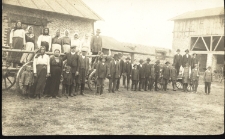 1.01.1900. Grupa włościan ze Skrzeszowic