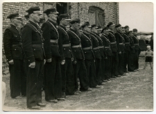 1958. Strażacy podczas uroczystości 45-lecia OSP Dąbrówka