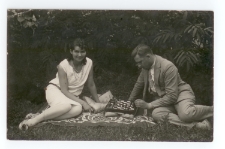 Lata 20., Włodzimierz Wołyński. Para grająca w szachy