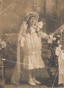 Maj 1928. Pierwsza Komunia Święta Marii Świerzko w Wiśniowczyku