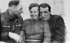 Portret trojga ludzi.