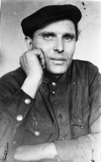 Wojciech Zakrzewski - portret w czapce-lenin&oacute;wce.