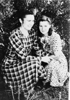 Ukrainki (nazwiska nieznane), znajome Wiery Bujalskiej z obozu w Dolince.