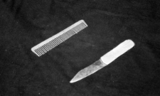 Przedmioty wykonane przez więźniów obozu.