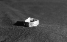 Przedmioty wykonane przez więźniów obozu.