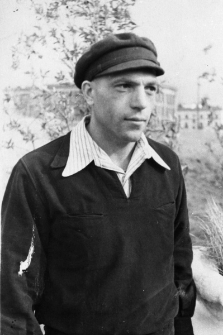 Stanisław Pszczółkowski - portret na tle krajobrazu.