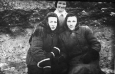 Polki, więźniarki łagrów Kołymy, po zwolnieniu. Od lewej: Irena Olizar, Maria Malec, Jadwiga Kisielewska.