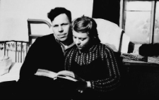 Więźniowie łagrów zwolnieni na półwolność.