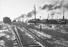 Tory węglowe z kopalni nr 1 z rozjazdem do elektrowni.