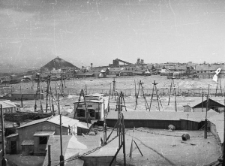 Kopalnia "9-10", widok od strony północnej, fotografia wykonana z terenu kopalni.