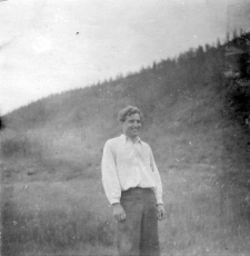 Antoni (nazwisko nieznane), zesłaniec, Litwin, robił zdjęcia kołymskich krajobrazów, te fotografie wykonano nad rzeką Bastach.