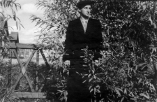 Marian Majewski aresztowany we Lwowie w 1945 r. i skazany na 20 lat katorgi, zwolniony z łagru w 1956 r., wrócił do Polski.