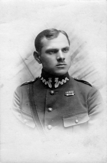 Kapitan WP Jan Winiarz, zamordowany w Katyniu. Zdjęcie z okresu międzywojennego.