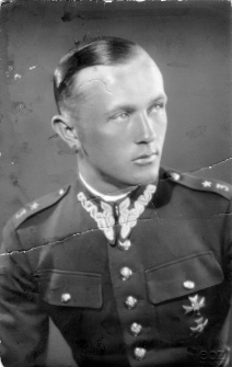 Porucznik artylerii Czesław Szwengruben, oficer 3 D.A.K,; zamordowany w Starobielsku.