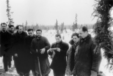 Dawny OŁP-2. Pogrzeb byłego więźnia łagru.