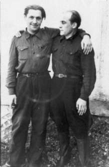 Kopalnia nr 29, z lewej stoi Józef Stankiewicz, obok Roman Kotkowski.