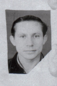 Aureliusz Pryzwan; fotografia wykonana po zwolnieniu z łagru.