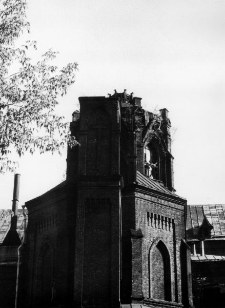 Kości&oacute;ł katolicki przy ul. Małej Gruzińskiej zamieniony na magazyn.