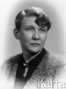 Janina Parys, zdjęcie legitymacyjne.