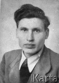 Stanisław Kosior, ur. 31.12.1917 w Chmielowie, aresztowany przez NKWD jesienią 1944 za działalność konspiracyjną w AK, wywieziony do miejscowości Borowicze między Leningradem a Moskwą. Wiosną 1945 zachorował na czerwonkę i wtedy był widziany po raz ostatni, zmarł.