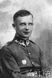 Portret nieznanego mężczyzny w wojskowym mundurze - podpis pod zdjęciem: "Stefan".