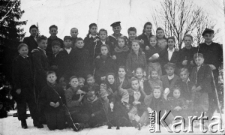 Dzieci z Polskiego Domu Dziecka na Syberii (m.in. w Bolszoj Jerbie) w Szklarskiej Porębie na ul. Bronisława Czecha 12.