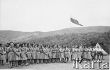 Nabożeństwo w obozie harcerskim.