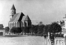 Kościół garnizonowy (dawna tzw. Fara Witoldowa) przy Placu Stefana Batorego.