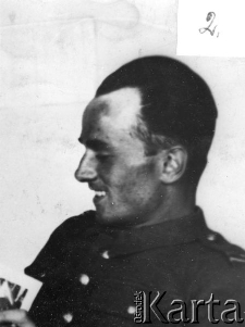 Hieronim Piotr Kurpiński, kapral pilot zawodowy do września 1939 r.; podczas działań wojennych dostał się do sowieckiej niewoli i został rozstrzelany.