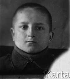 Arkadiusz Beznosik podczas pobytu w Domu Dziecka w Tomsku.