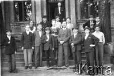 Chłopcy polscy po powrocie do Polski z Domów Dziecka w ZSRR.