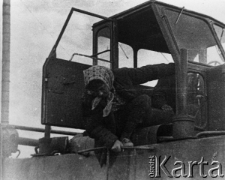 Łarisa Bogoraz, działaczka ruchu dysydenckiego, podczas pobytu na zesłaniu.