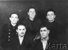 Polacy zesłani do kopalni rudy cynku Bolszoj Kanion, siedzi pierwszy z lewej: Henryk Witrylak.