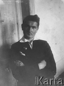 Portret kleryka Stanisława Tyborowskiego, zmobilizowanego do wojska w 1939 r. jako porucznik-kapelan; S.Tyborowski był więźniem Starobielska.