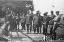 Ćwiczenia Skoncentrowanego Plutonu Pionierów, piąty od prawej stoi Włodzimierz Trojan, zamordowany w Katyniu.