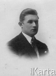 Władysław Bugajski, ppor. piechoty, w cywilu nauczyciel w Suchowej k. Włodawy, aresztowany pod koniec września 1939 r. przez NKWD, zamordowany w Lesie Katyńskim.