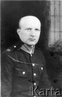 Funkcjonariusz Policji Państwowej Józef Grefka, zamordowany w Kalininie; na zdjęciu w mundurze.