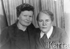 Anna Siemienowska i Józefa Jankowska (z prawej) podczas pobytu na zesłaniu.