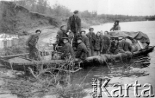 Zdjęcia Polak&oacute;w represjonowanych na terenie byłego ZSRR